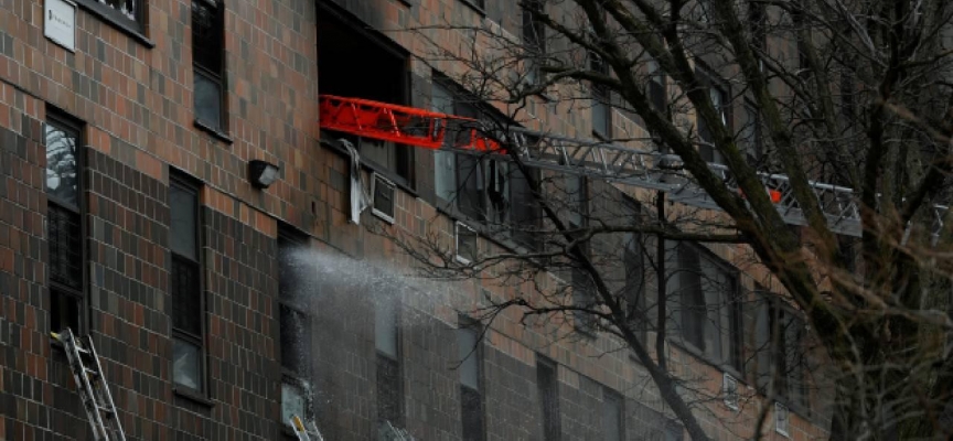 ABD’de apartman yangını: 9’u çocuk 19 kişi hayatını kaybetti