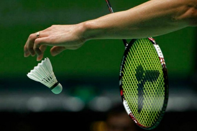 Master Badmintonculara yurt dışında yarışma engeli