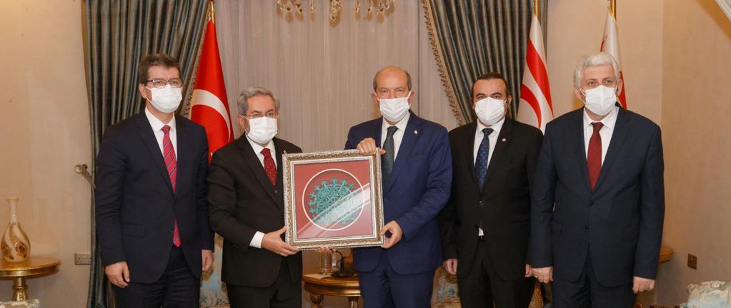 Ankara Üniversitesi heyetini kabul eden Cumhurbaşkanı Tatar vurguladı:Egemen eşitlik siyasetiyle varlığımızı sürdüreceğiz