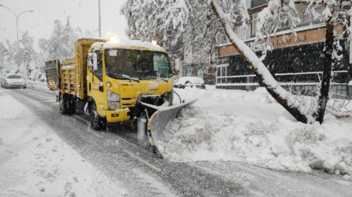 Konya’da 3 ilçede okullara kar engelli