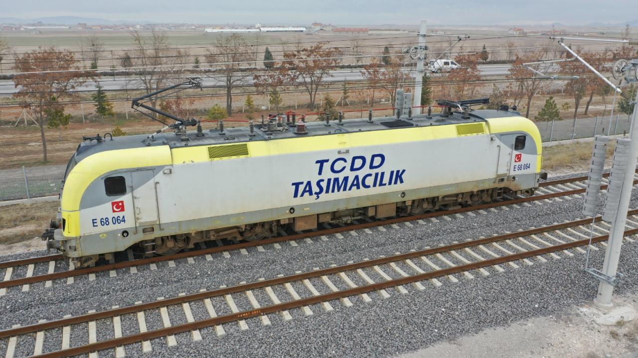 Konya-Karaman Hızlı Tren Hattı cumartesi günü açılacak