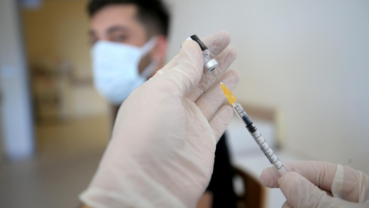 Tekirdağ Şehir Hastanesi Başhekimi Onar’dan “aşı olun” çağrısı