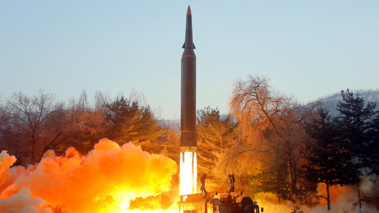 Kuzey Kore: “Yeni tip hipersonik füze” denemesi yaptık