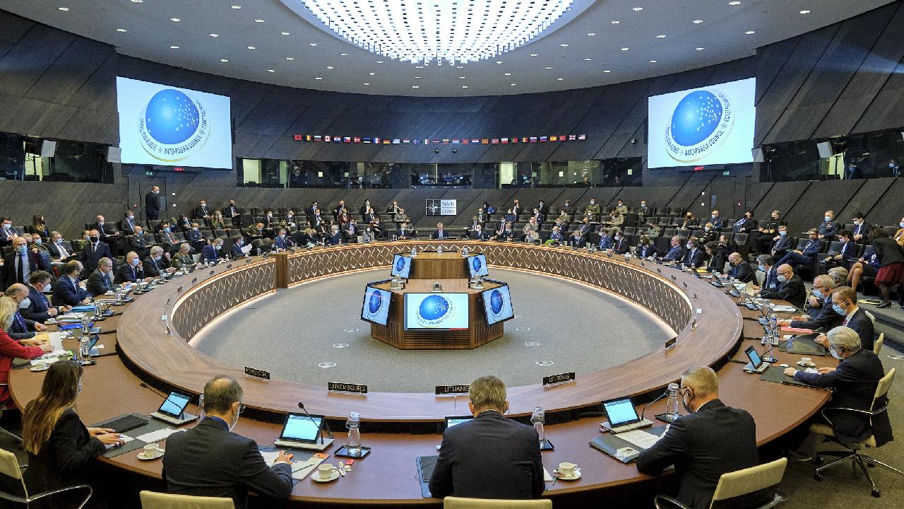 NATO ve Rusya konseyi toplandı