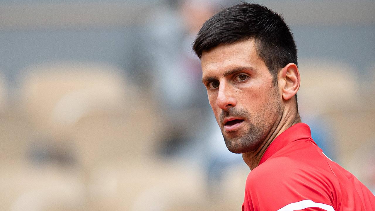 Sırp tenisçi Djokovic’in Avustralya vizesi iptal edildi