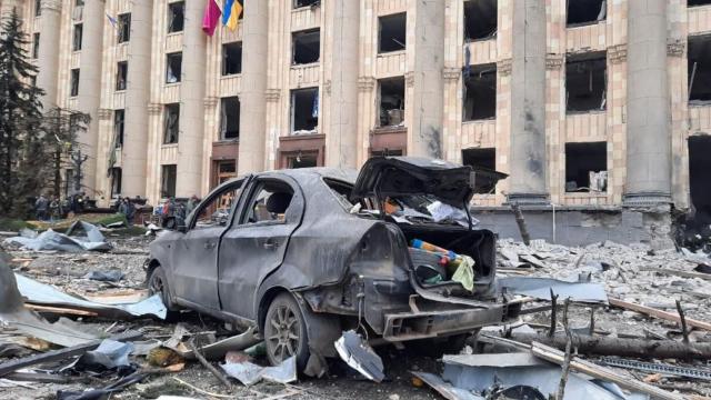 Harkiv’e bağlı İzyum kentinde 8 sivil hayatını kaybetti
