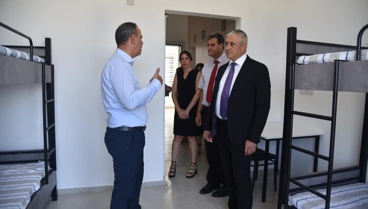 Çalışma ve Sosyal Güvenlik Bakanı Taçoy, LTB Kadın Sığınma Evi’ni ziyaret etti
