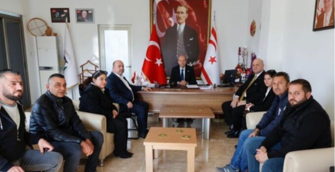 Cumhurbaşkanı Tatar, Yenierenköy-Dipkarpaz Belediye Başkanı  Bakırcı’yı ziyaret etti