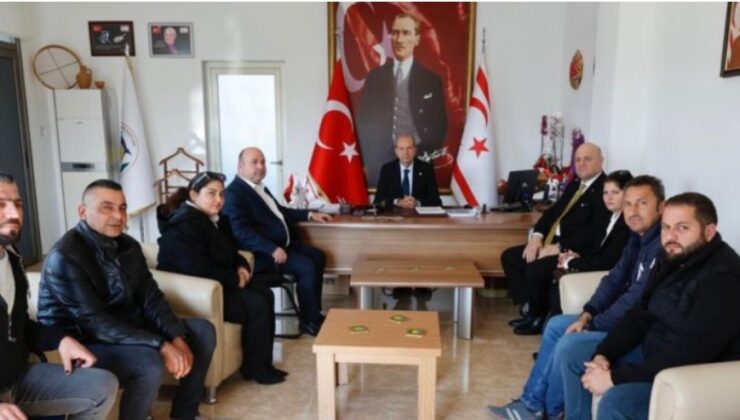 Cumhurbaşkanı Tatar, Yenierenköy-Dipkarpaz Belediye Başkanı  Bakırcı’yı ziyaret etti