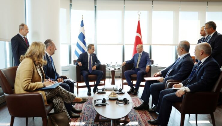 Erdoğan ve Miçotakis, Türkiye ile Yunanistan arasındaki ilişkilerde mevcut olumlu iklimi muhafaza etme kararlılıklarını teyit etti