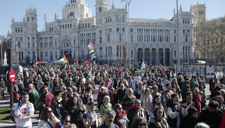 İsrail’e Karşı Politikasında İkilim Yaşayan İspanya’da ‘Filistin’e Özgürlük’ Yürüyüşü