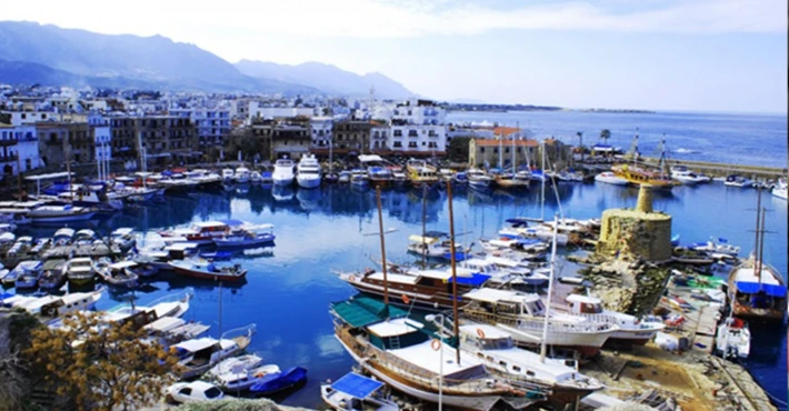 Kıbrıs’da gezilecek görülecek yerler – Girne Yat Limanı