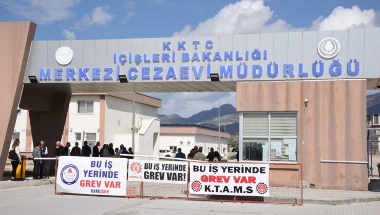 KTAMS, KAMUSEN ve KAMU-İŞ Merkezi Cezaevinde uyarı grevi yapıyor