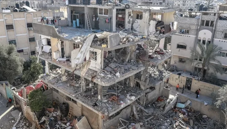 İsrail ordusu, Gazze’nin güneyine düzenlediği saldırıda 15 Filistinliyi öldürdü
