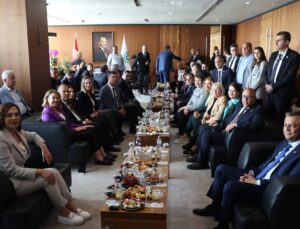 CHP Genel Başkanı Özel, Tekirdağ’da ziyaretlerde bulundu