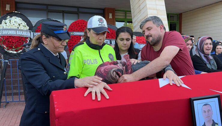 GÜNCELLEME – Isparta’da trafik kazasında şehit olan trafik polisi için tören düzenlendi