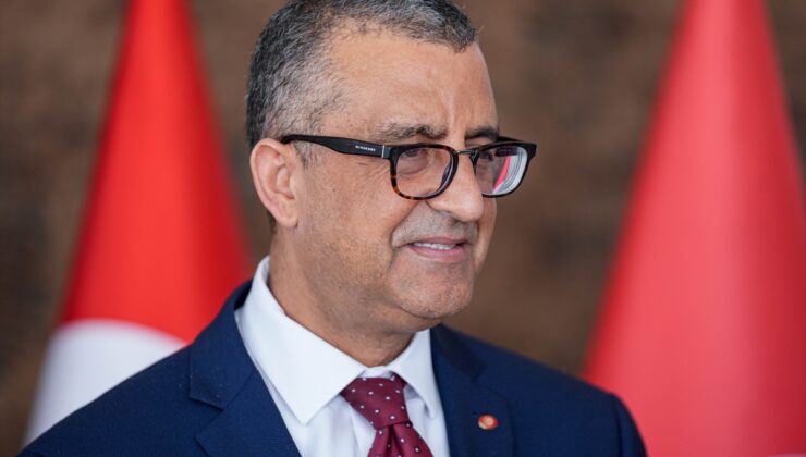 Tunus’un Ankara Büyükelçisi Bin Sağir, İzmir’de temaslarda bulundu