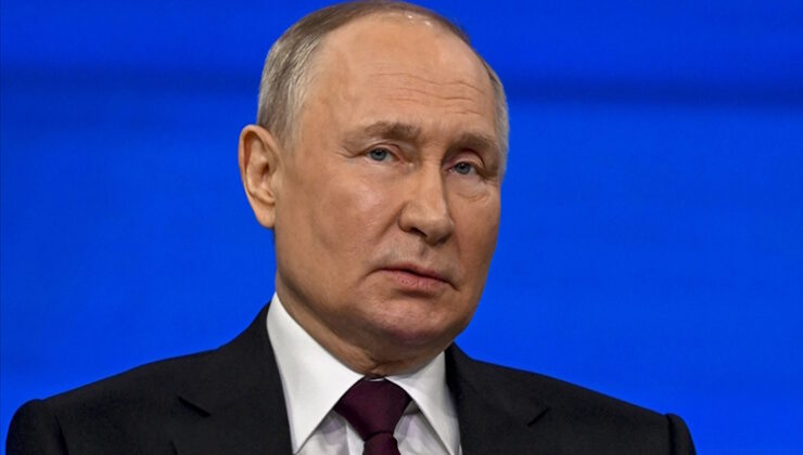 Putin beşinci görev dönemine yemin ederek başladı