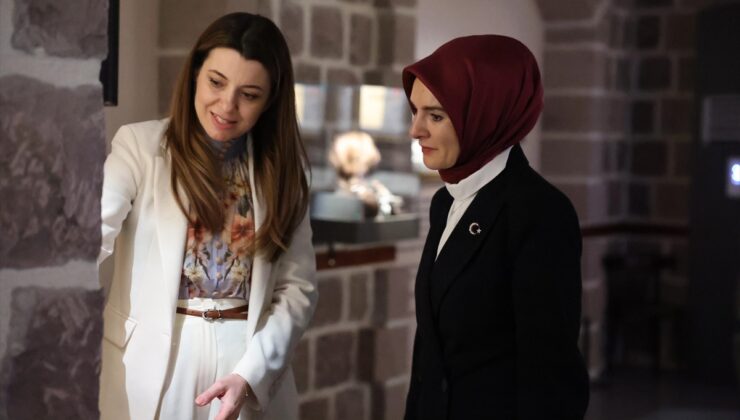 Aile ve Sosyal Hizmetler Bakanı Göktaş, Türkiye’nin ilk Anne Müzesi’ni ziyaret etti: