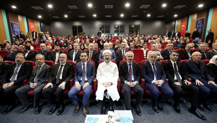 Diyanet İşleri Başkanı Erbaş İstanbul’da “6. Aile Forumu”nda konuştu: