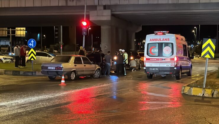 Elazığ’da zincirleme trafik kazasında 3 kişi yaralandı