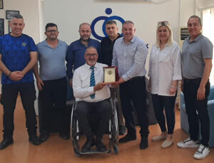 Fenerbahçeliler Derneği, Kıbrıs Türk Ortopedik Özürlüler Derneği’ni ziyaret etti