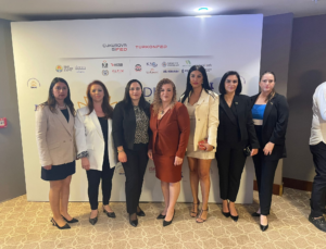 İş Kadınları Derneği heyeti İŞKAD 3. Kadın girişimci ödül törenine katıldı
