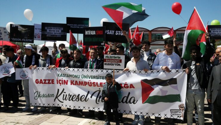 Kastamonu Üniversitesi öğrencileri İsrail’in Gazze saldırılarına karşı yürüdü