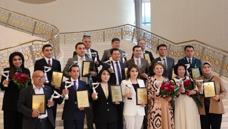 Özbekistan’da “Altın Kalem” medya ödülleri sahiplerini buldu