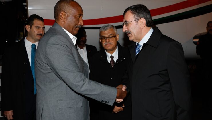 Sudan Egemenlik Konseyi Başkanı Abdulfettah el-Burhan Türkiye’ye geldi