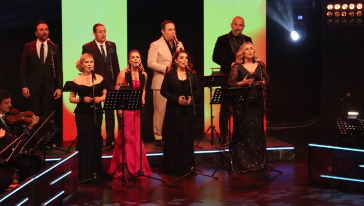 “TRT Sanatçıları Şehir Konserleri”nin ilki Erzurum’da düzenlendi