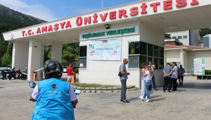 Amasya’da YKS’ye yetişmeye çalışanlara motosikletli din görevlileri yardımcı oldu