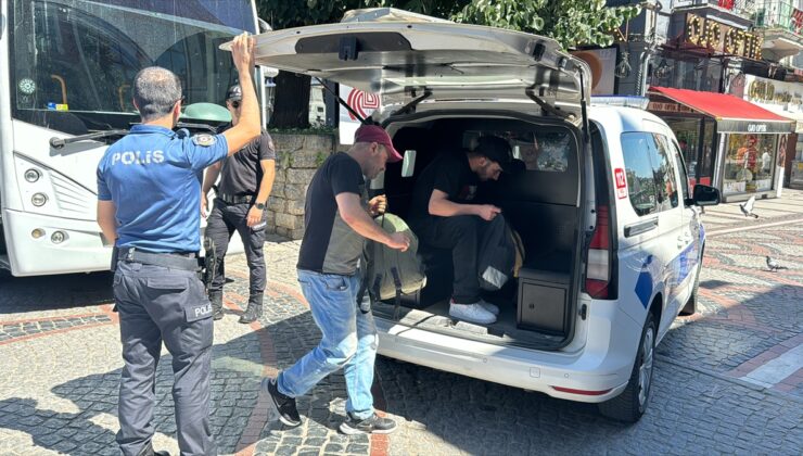 Edirne'de sınır dışı olmak isteyen 2 düzensiz göçmen polise başvurdu