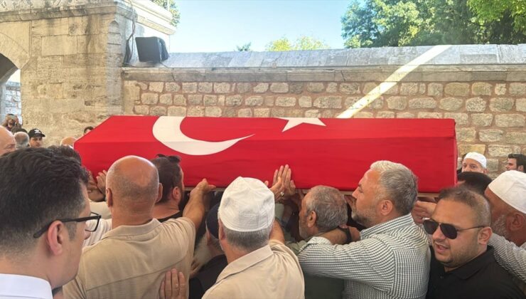 Emekli Vali Ömer Türk İstanbul’da toprağa verildi