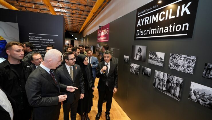 İstanbul Photo Awards 10. yıl sergisi Rami Kütüphanesi’nde açıldı
