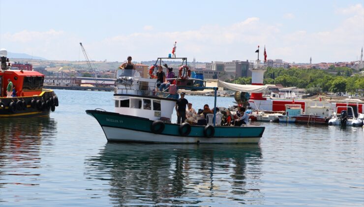 Tekirdağ’da özel çocuklar için tekne turu düzenlendi