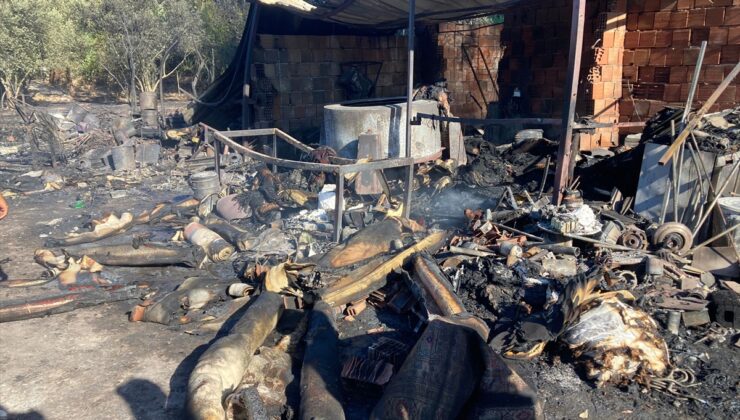 Bodrum'da hurdalıkta başlayıp iş yerine sıçrayan yangın söndürüldü