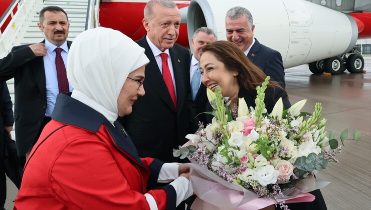 Cumhurbaşkanı Erdoğan, Türkiye-Hollanda futbol maçını izlemek üzere Berlin’e geldi