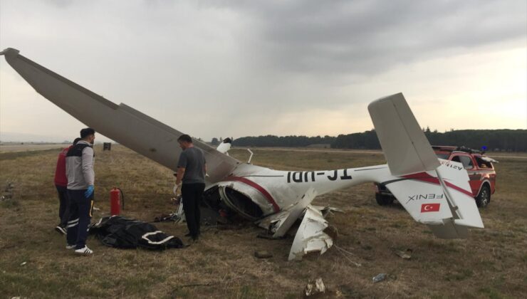 Bursa'da eğitim uçağının düşmesi sonucu iki pilot öldü