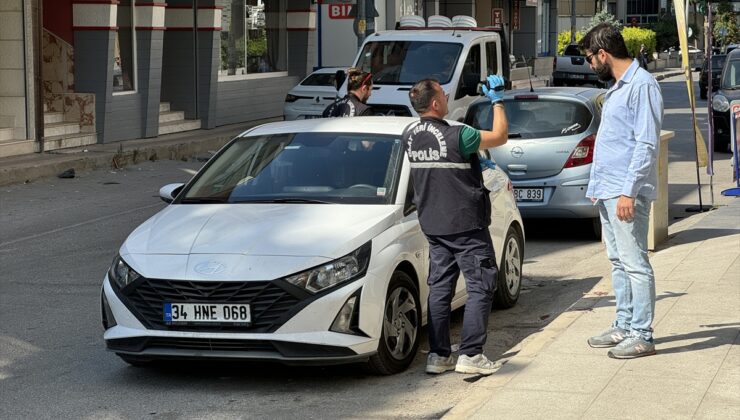 İzmir’de çıkan kavgada bıçaklanan kişi öldü