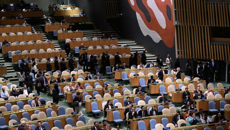 Türk heyeti ve birçok delegasyon Netanyahu’nun BM Genel Kurul hitabını protesto etti