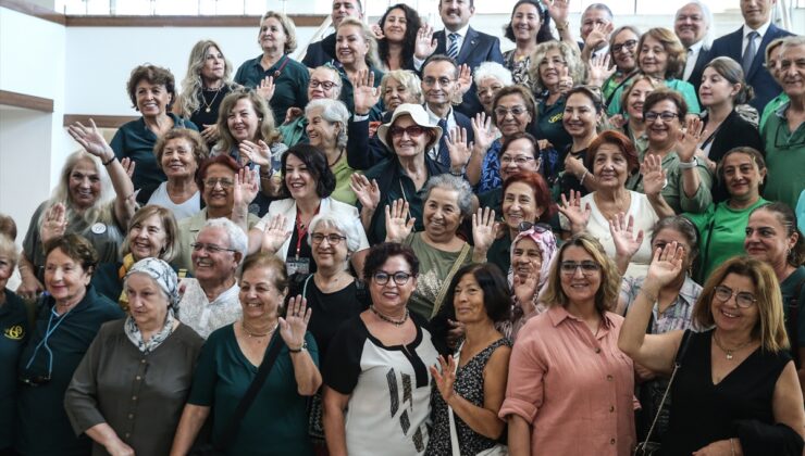 60+ Tazelenme Üniversitesi MEÜ Kampüsü törenle açıldı