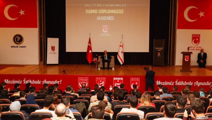 Cumhurbaşkanı Tatar, Kamu Diplomasisi Akademisi’nde konuşma yaptı