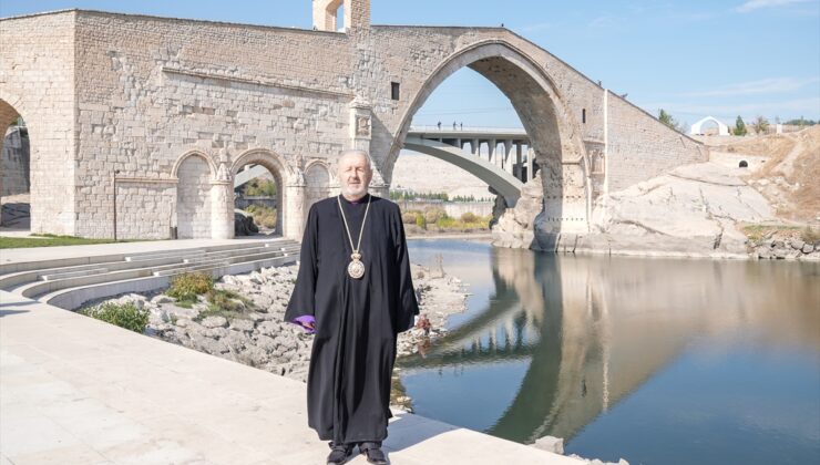 Başepiskopos Aram Ateşyan Diyarbakır’da çeşitli ziyaretler gerçekleştirdi