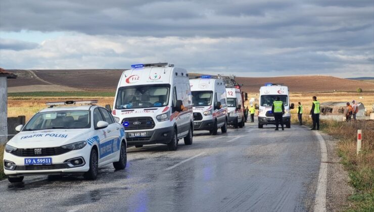 GÜNCELLEME – Çorum’da minibüsle tankerin çarpışması sonucu 1 kişi öldü, 18 kişi yaralandı