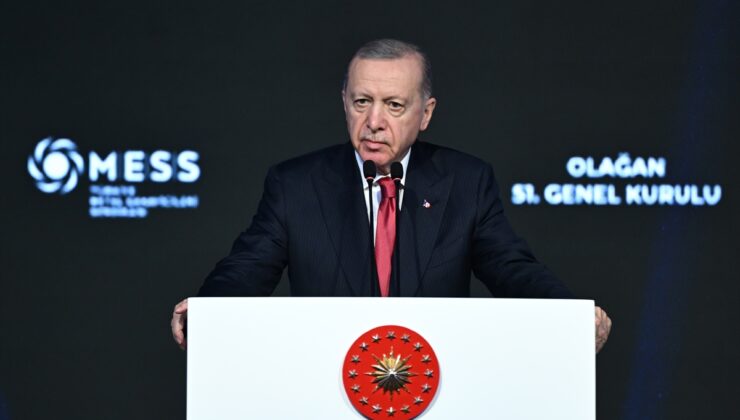 Cumhurbaşkanı Erdoğan: “Türkiye, etrafındaki ateş çemberine rağmen üretim kabiliyetleri, güçlü alt yapısı, küresel entegrasyonuyla adından daha fazla söz ettiriyor.”