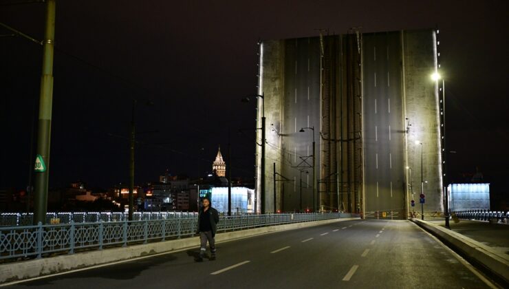 Galata ve Atatürk köprüsünde bakım çalışması yapıldı