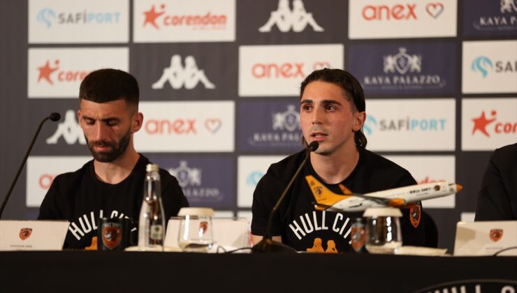 Hull Cityli Abdülkadir Ömür, Premier Lig’de forma giymeyi hedefliyor: