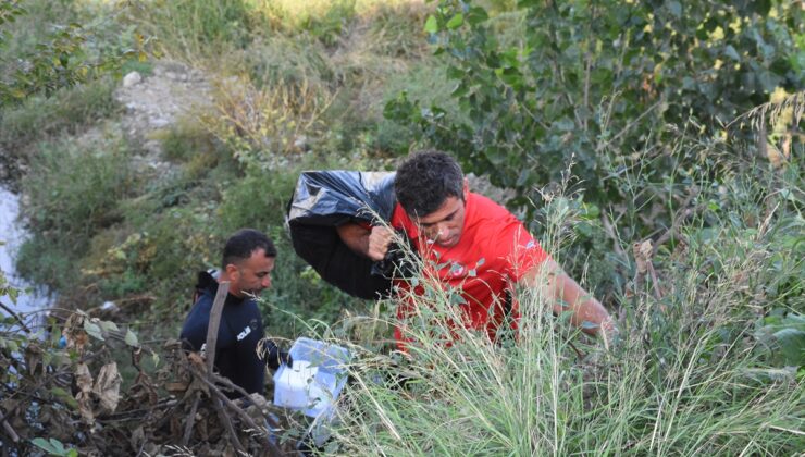 Samsun’da ırmakta ceset ihbarına giden ekipler temizlik yaptı