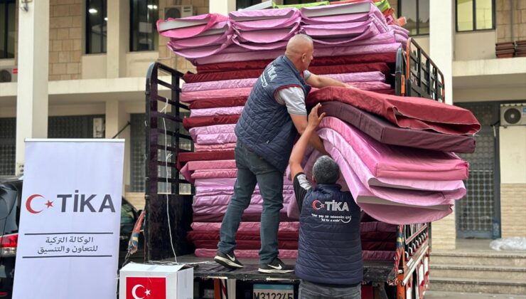 TİKA, Lübnan’da insani yardım malzemesi dağıttı